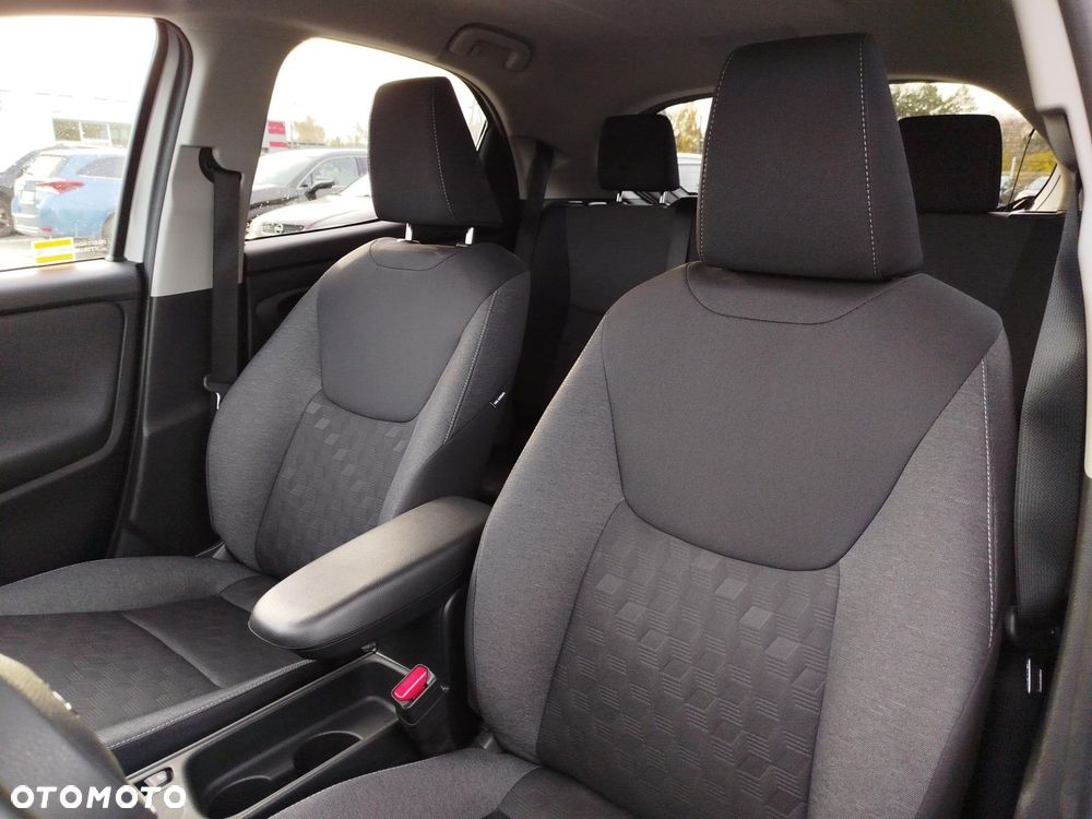 Toyota Yaris - 11