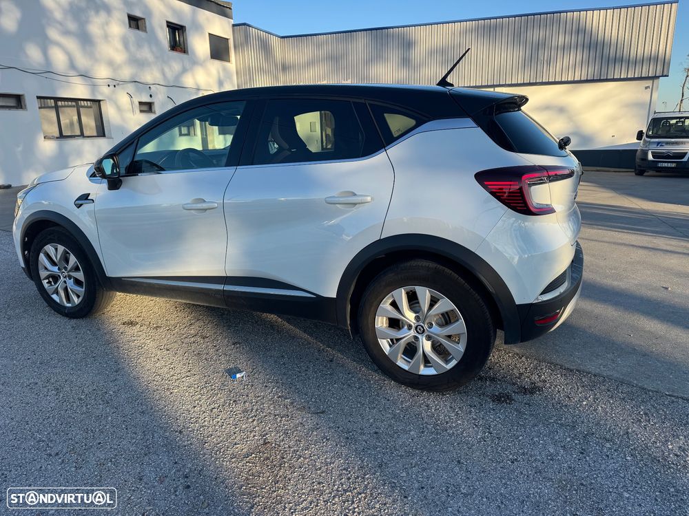 Renault Captur - 4