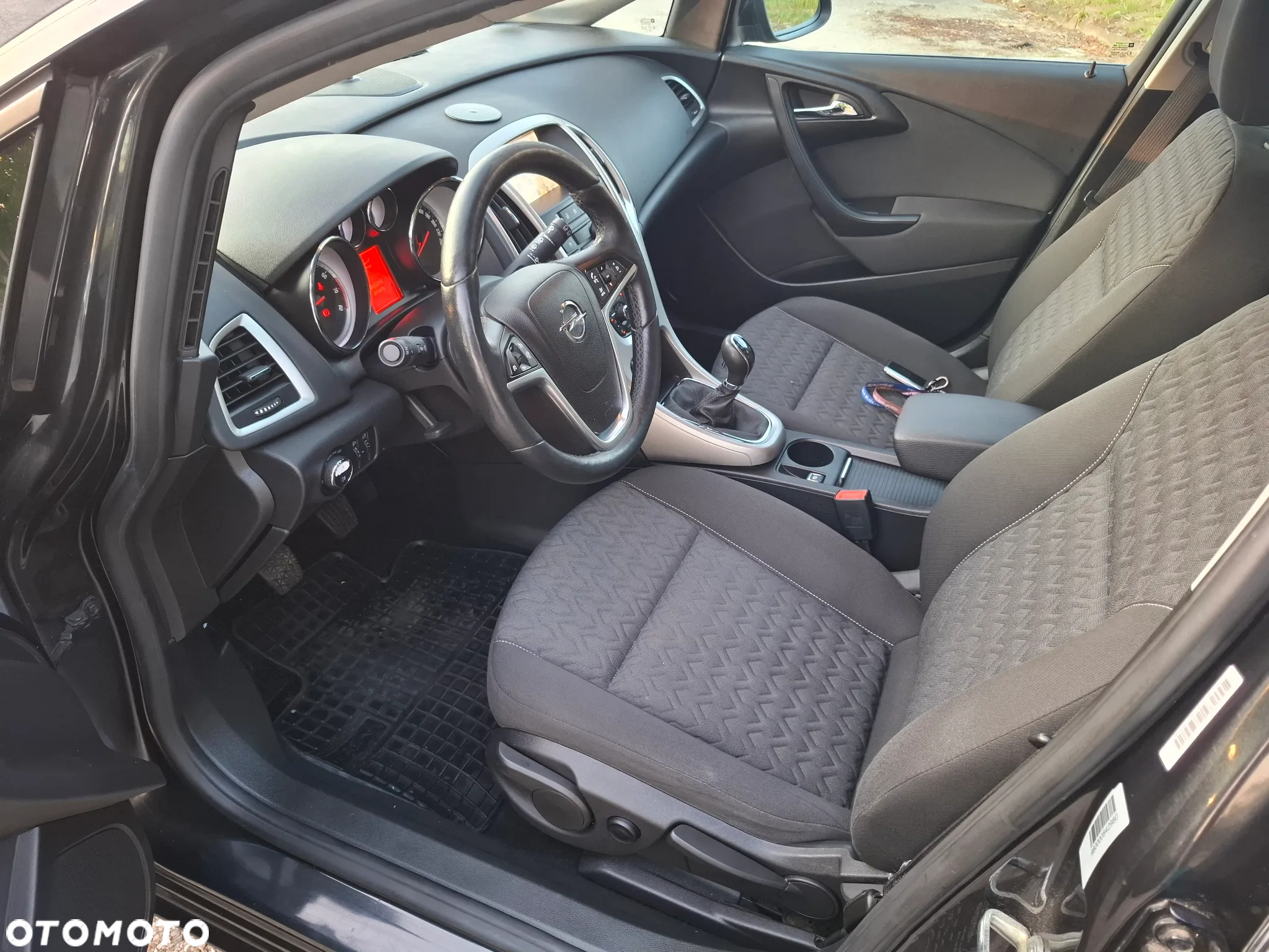 Opel Astra IV 1.4 T Active - 11