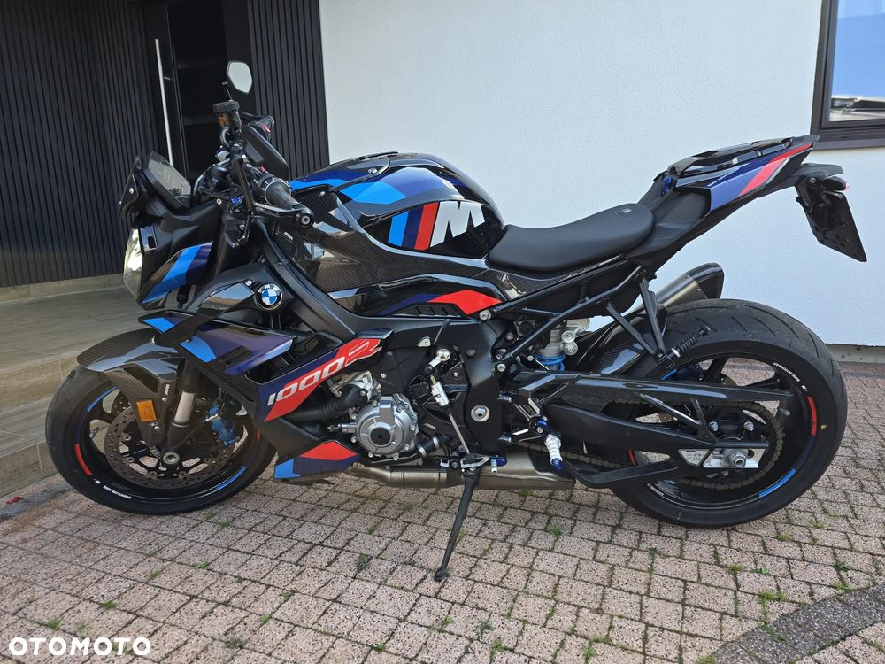 BMW R - 8