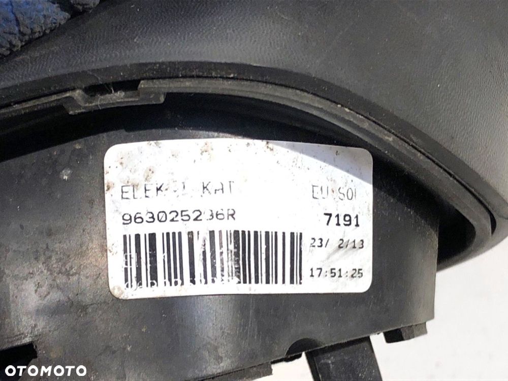 LUSTERKO LEWY  RENAULT CLIO IV (BH_) 2012 - 2022 1.5 dCi 90 66 kW [90 KM] olej napędowy 2012 - 2022 - 6