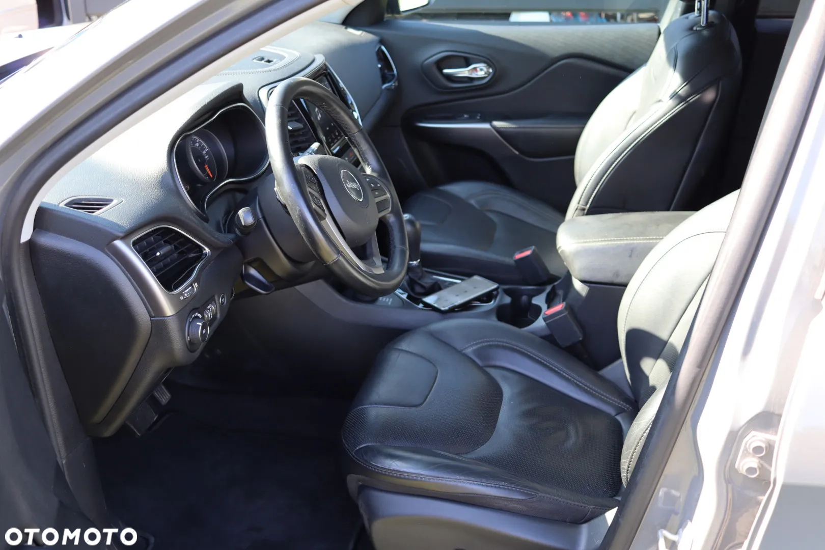 Jeep Cherokee 3.2 V6 Active Drive I Limited - 21