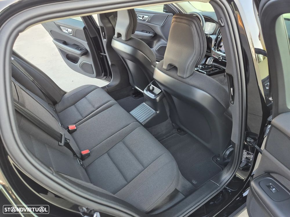 Volvo V60 2.0 T6 AWD TE Inscription - 23