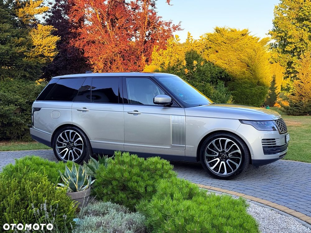 Land Rover Range Rover D300 Vogue - 16