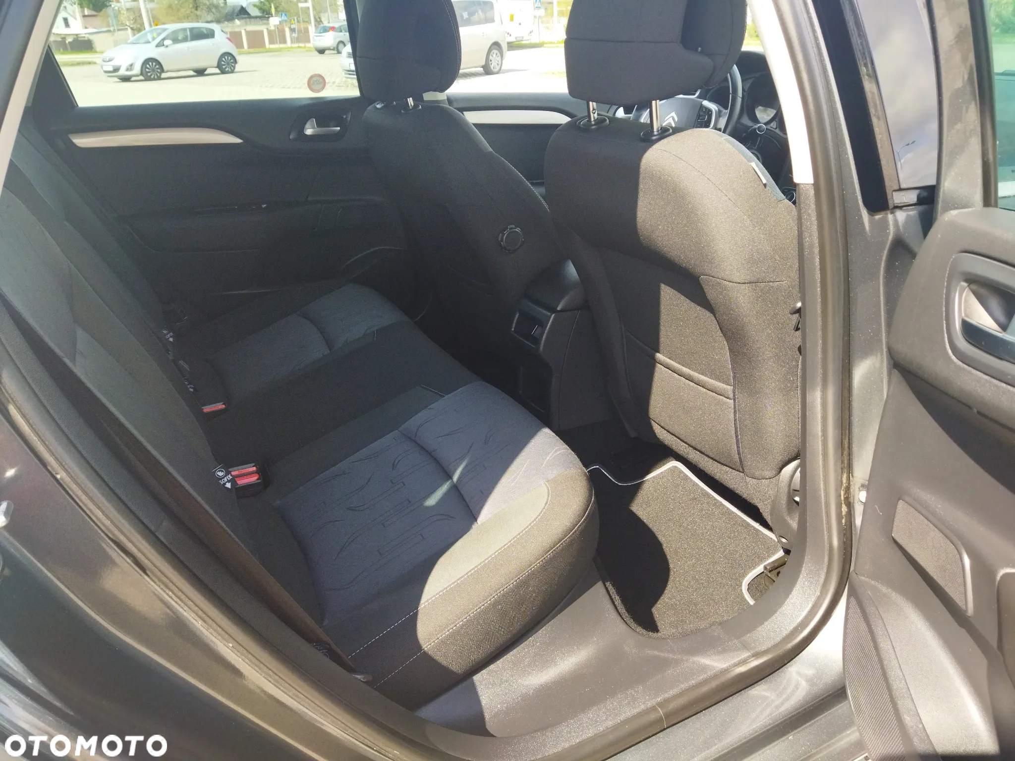 Citroën C4 HDi 150 Tendance - 11