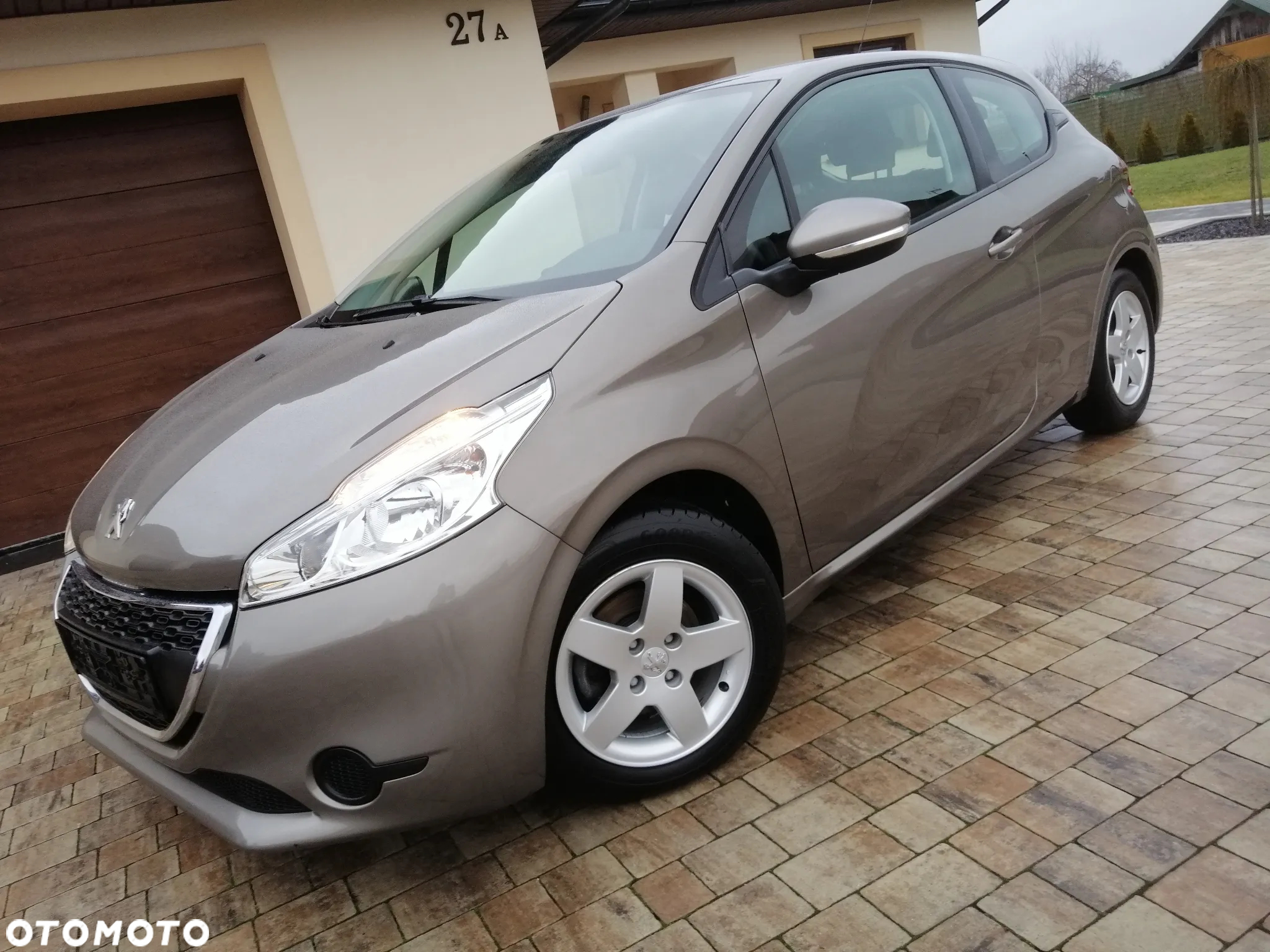Opel Corsa 1.4 16V Active - 4