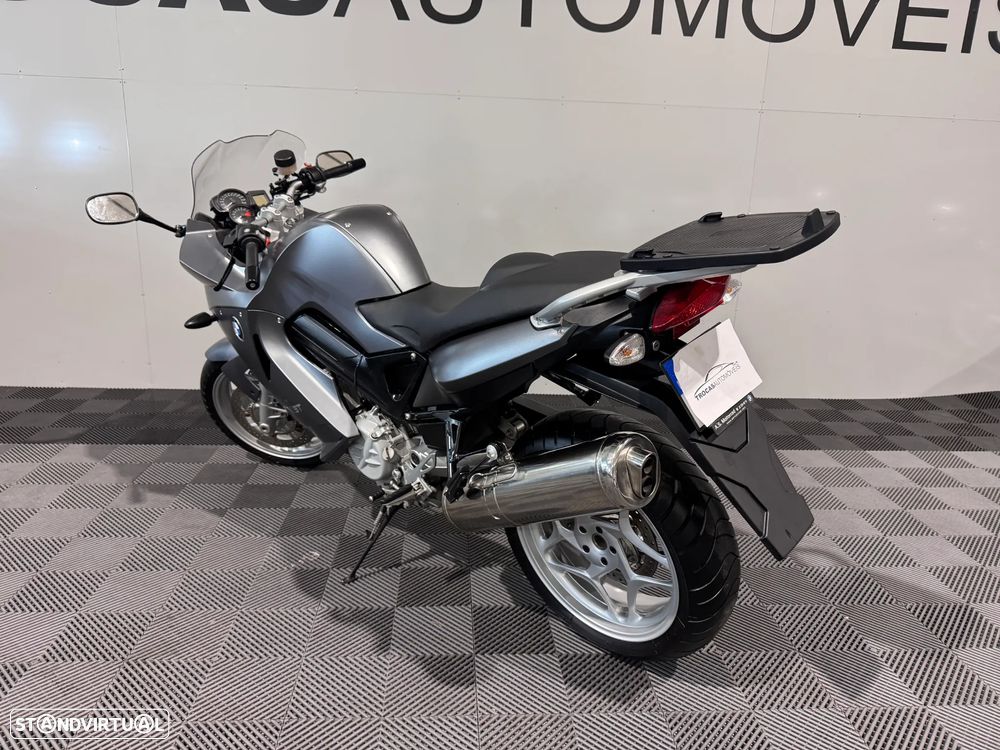 BMW F 800 ST - 11