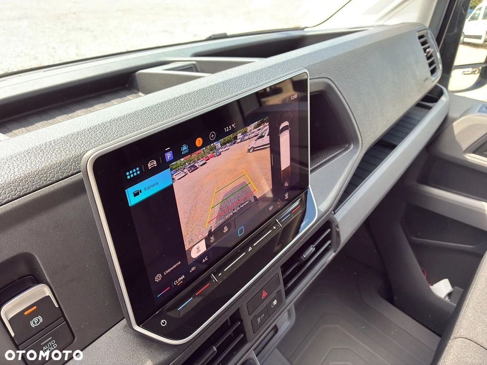 Volkswagen Crafter 35 Furgon L3H3, 2.0TDI 177KM, Wysoki dach, r.o. 3640 - 19