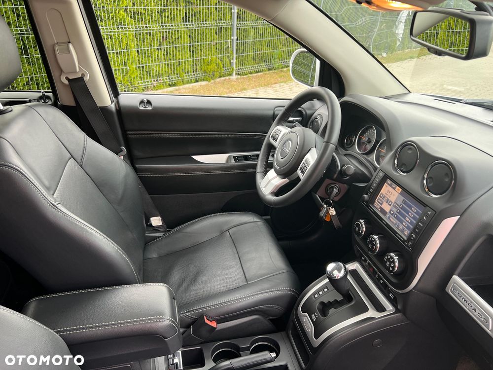 Jeep Compass 2.4I 4x4 Automatik Limited - 17