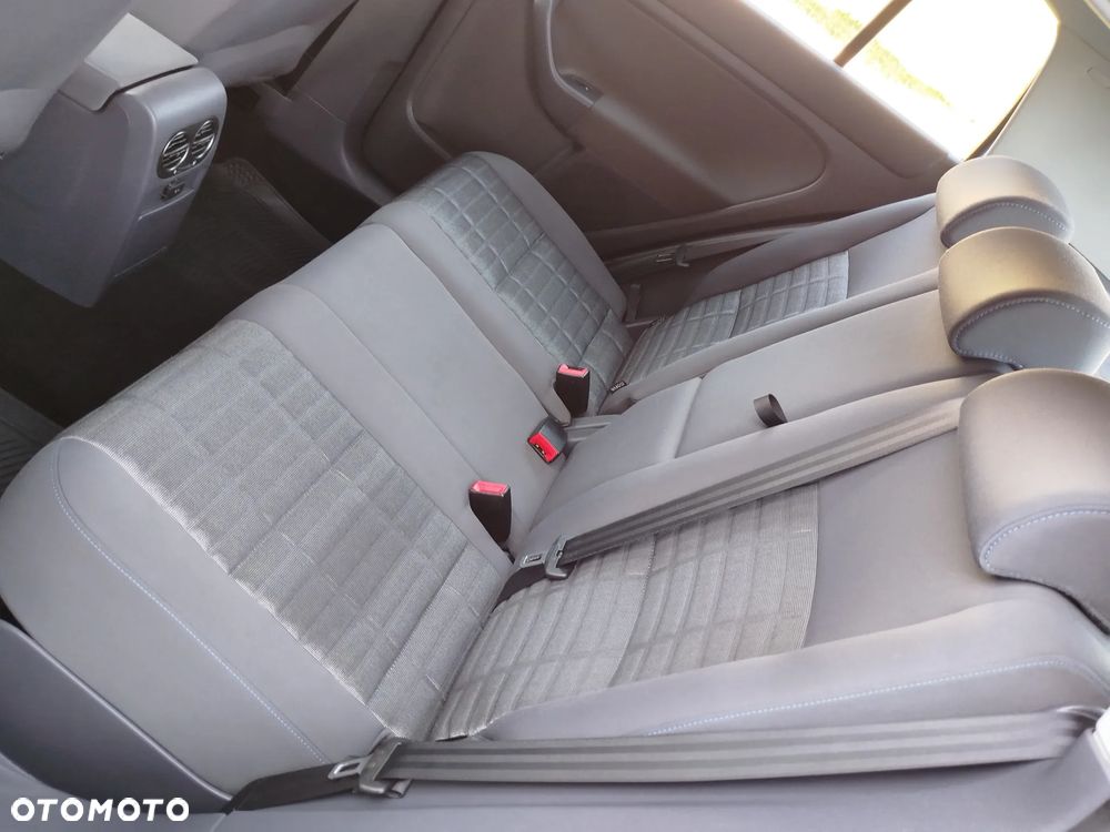 Volkswagen Golf Plus 1.6 Tour - 9