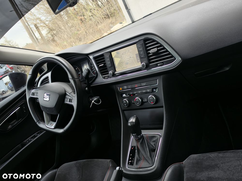 Seat Leon 2.0 TDI DPF Start&Stop DSG FR - 22