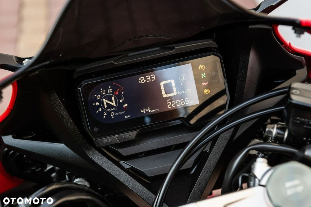 Honda CBR - 8