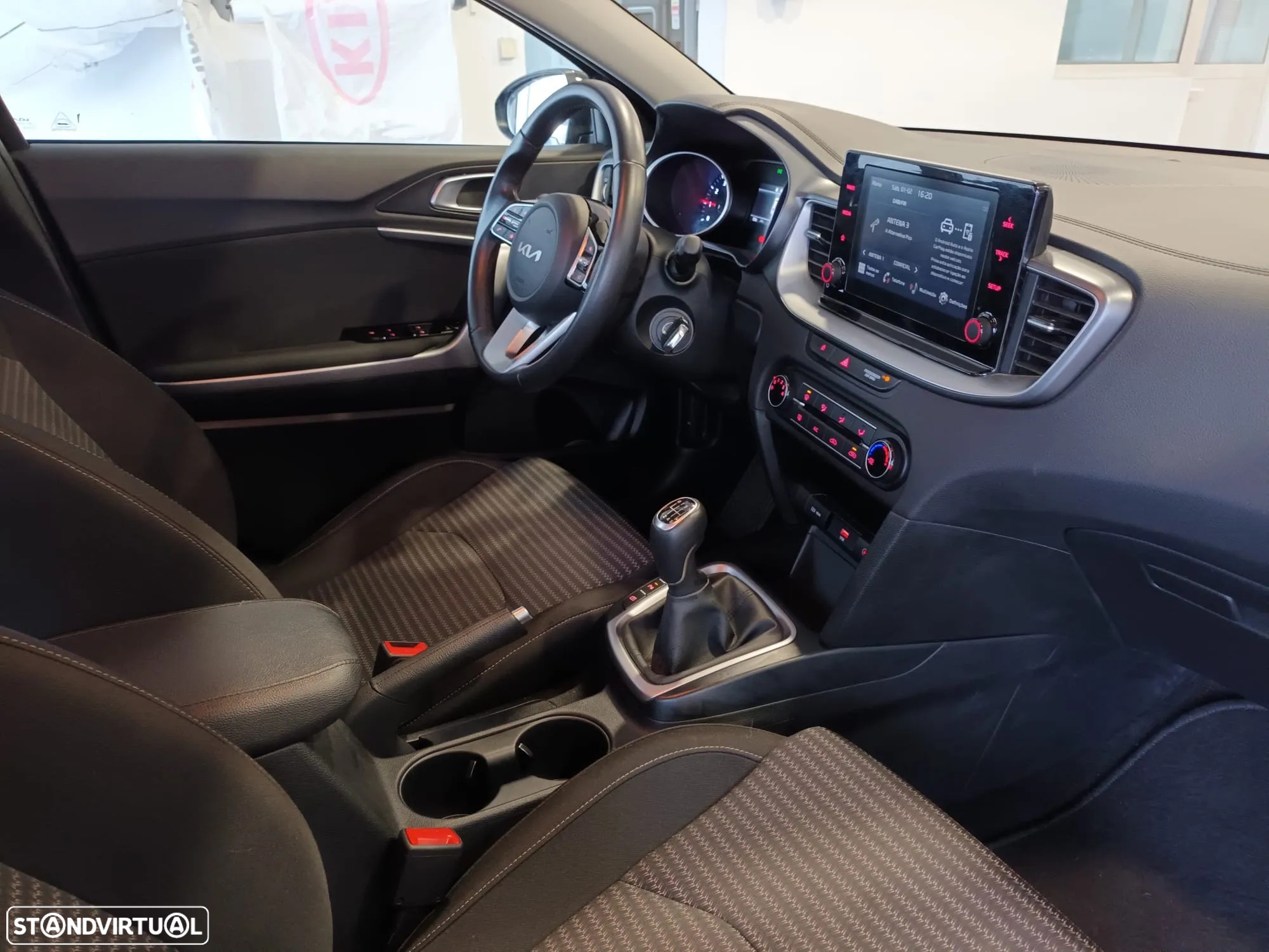 Kia XCeed 1.0 T-GDI Dynamic - 2