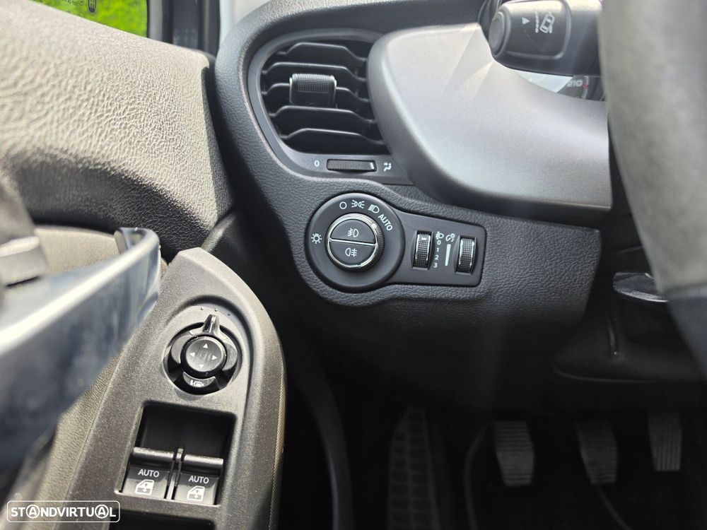 Fiat 500X 1.3 MJ Sport - 34