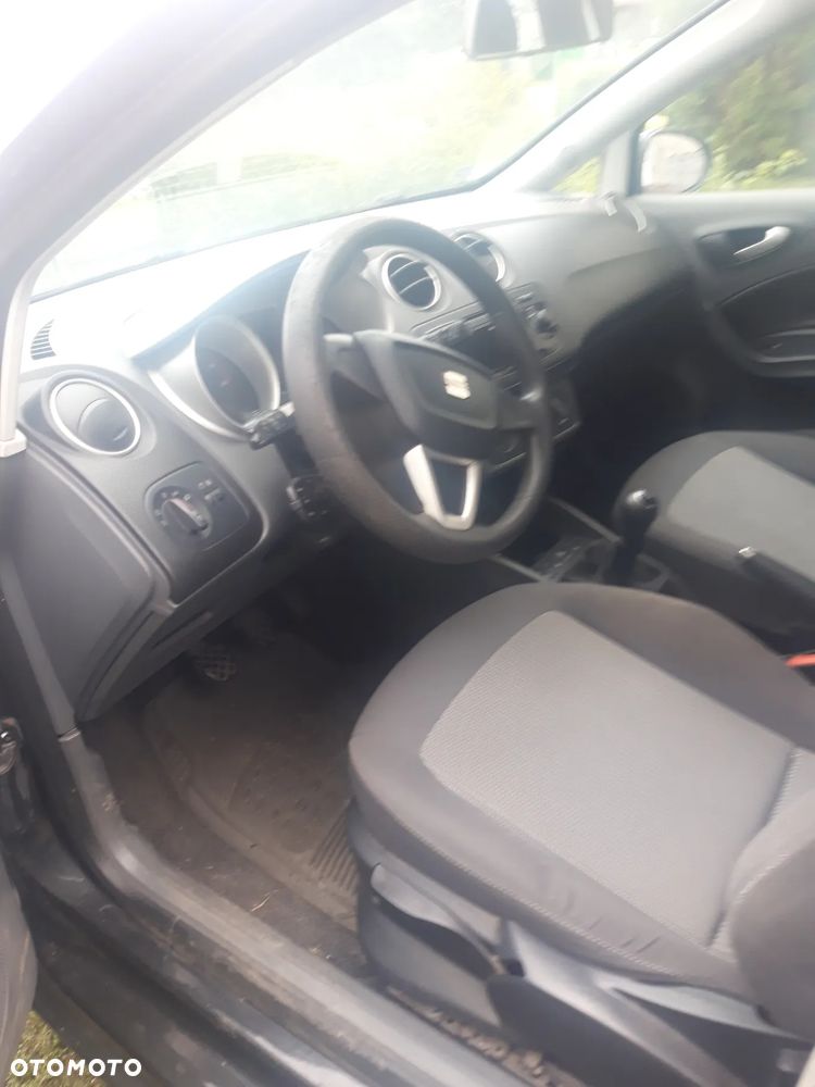 Seat Ibiza 1.2 12V Reference - 4