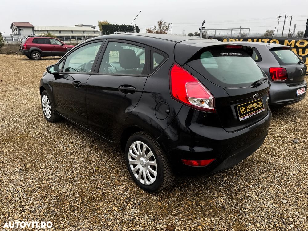 Ford Fiesta - 4