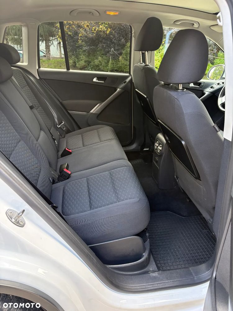 Volkswagen Tiguan - 4