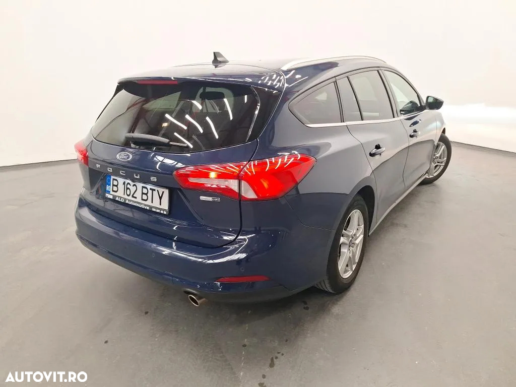 Ford Focus 1.0 EcoBoost MHEV Titanium - 2