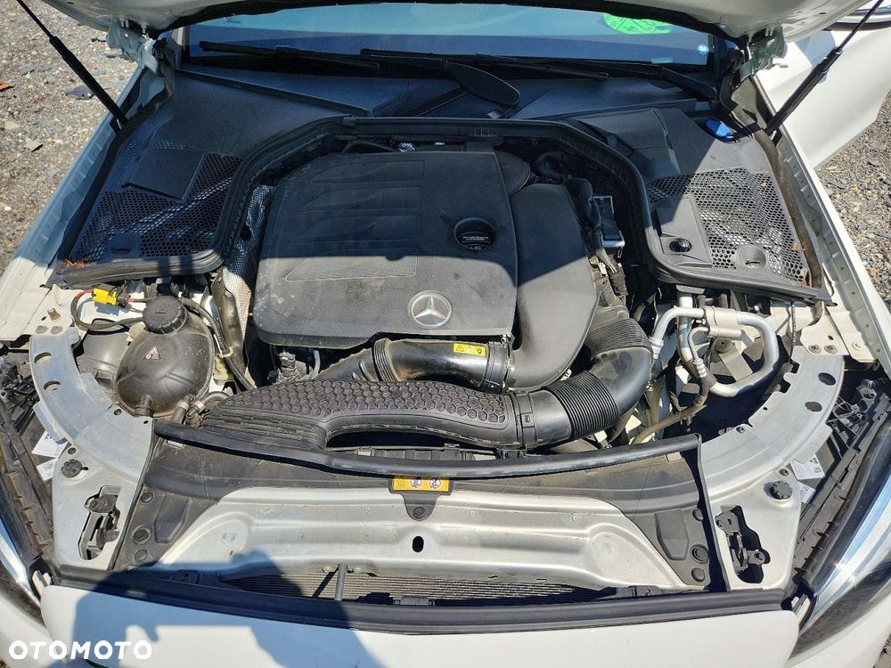 Mercedes-Benz Klasa C 300 9G-TRONIC Exclusive - 10