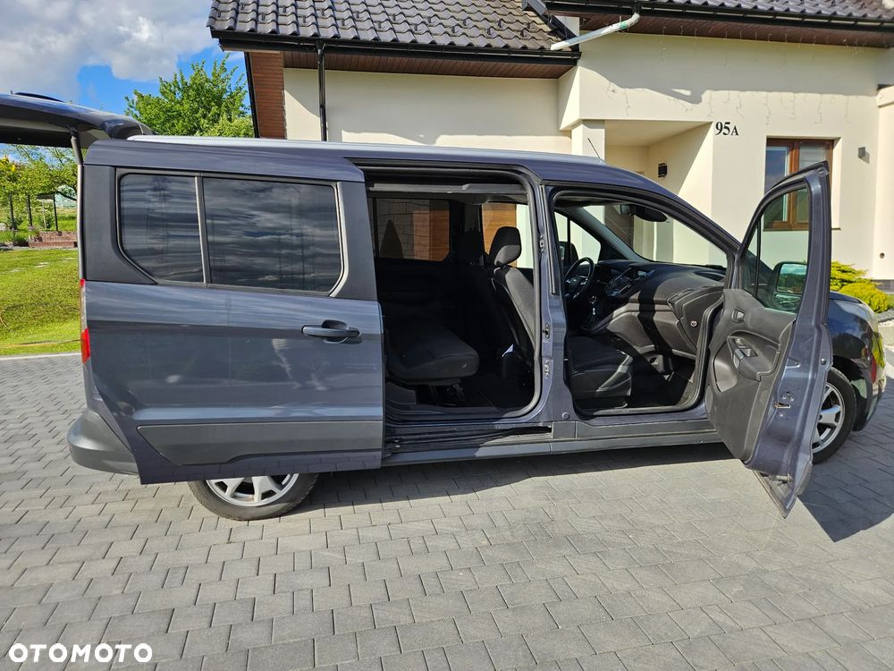 Ford Tourneo Connect - 4