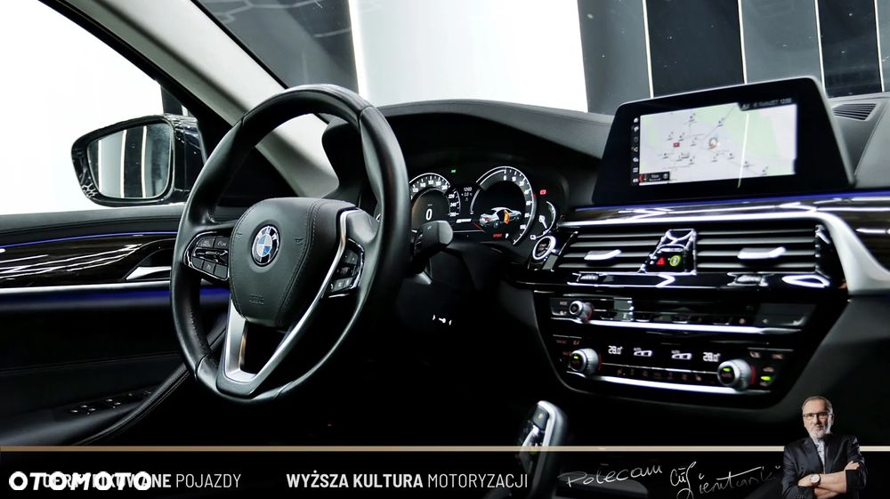 BMW Seria 5 530e xDrive Luxury Line - 17