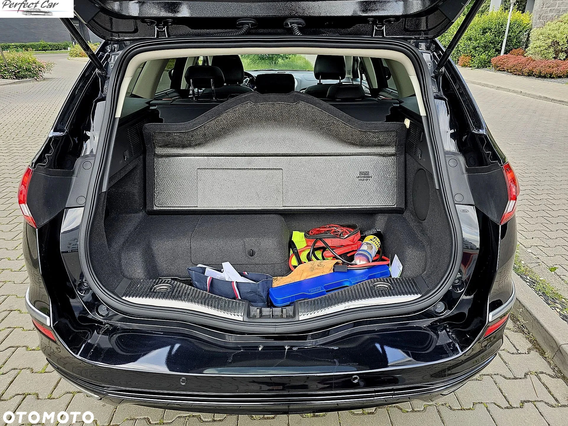 Ford Mondeo Vignale 2.0 Hybrid - 35