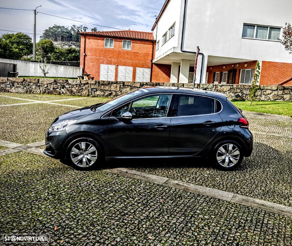 Peugeot 208 1.2 PureTech Allure - 3