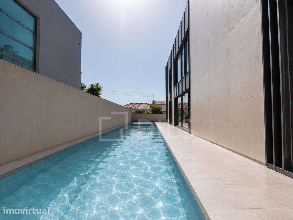 Moradia contemporânea T3 com piscina em Murches, Cascais - Grande imagem: 2/44
