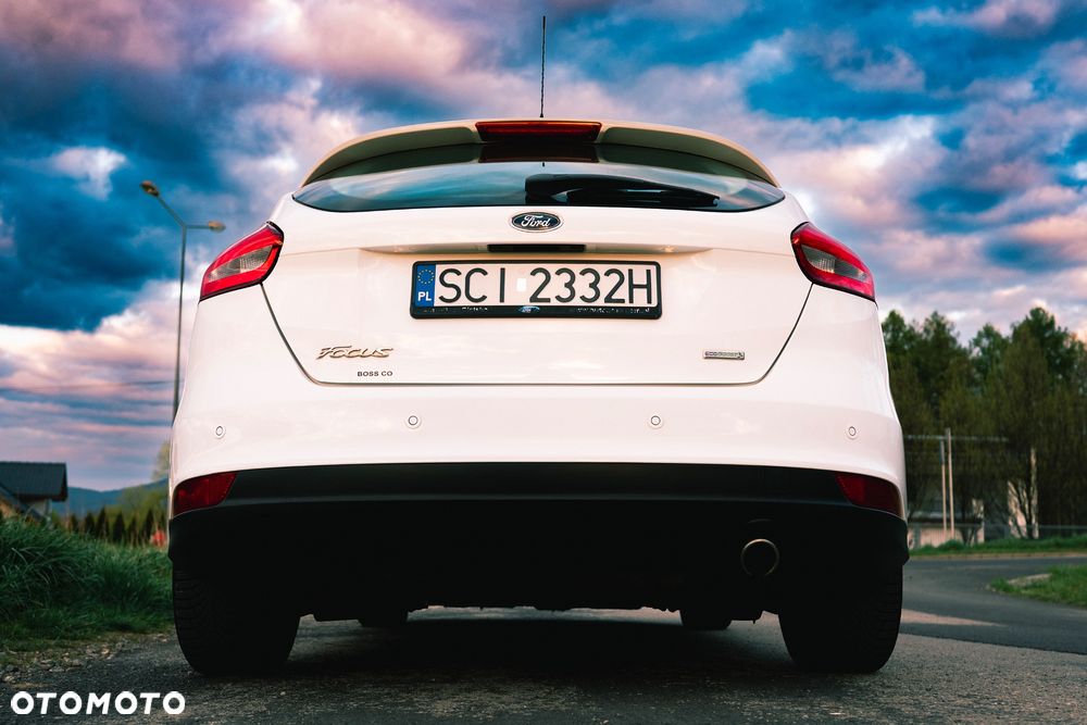 Ford Focus 1.5 EcoBoost SYNC Edition ASS - 4