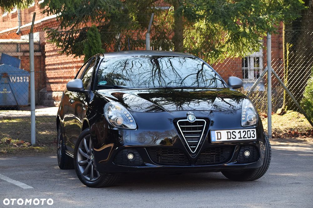 Alfa Romeo Giulietta - 2