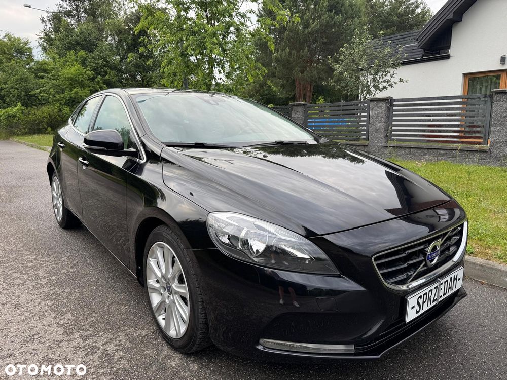 Volvo V40 D2 Summum - 21