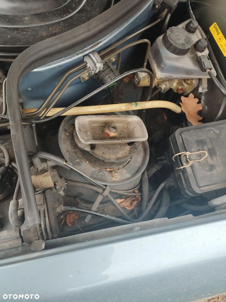 Mercedes-Benz W124 (1984-1993) - 21