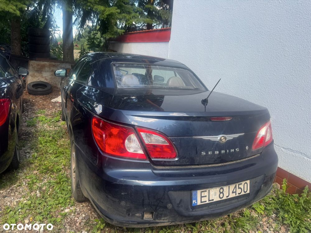 Chrysler Sebring - 3