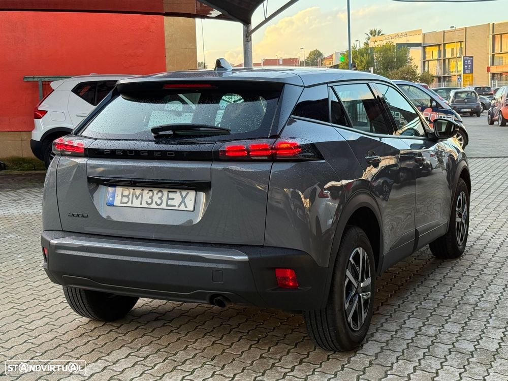 Peugeot 2008 1.2 PureTech Active Pack - 4