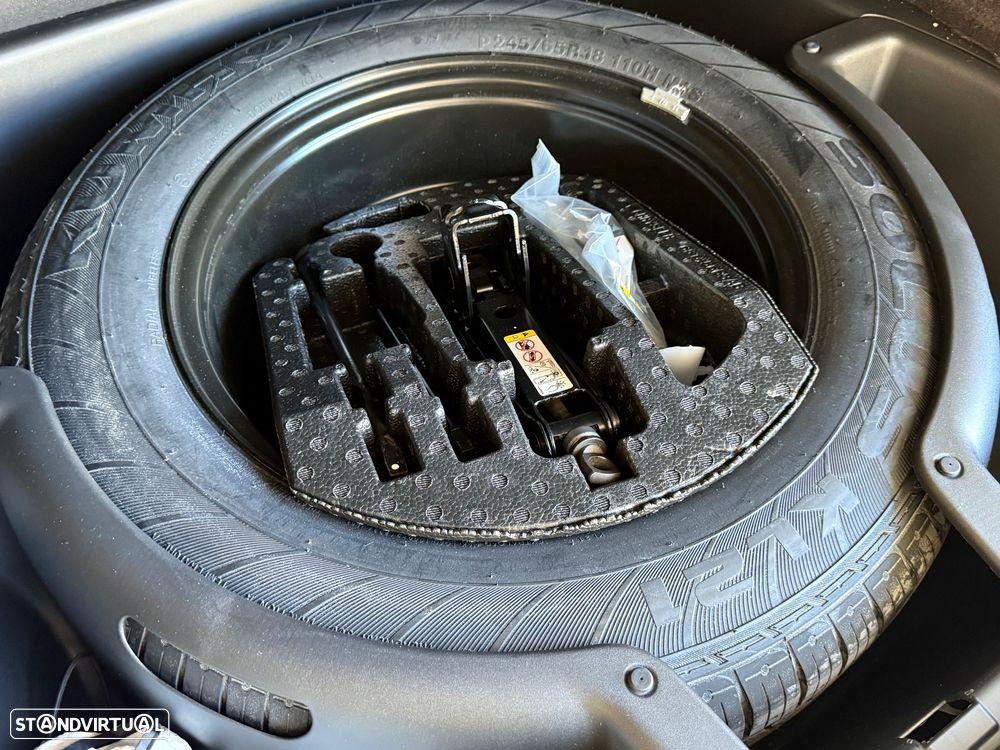Jeep Grand Cherokee 5.7 V8 HEMI 4WD Auto Summit - 43