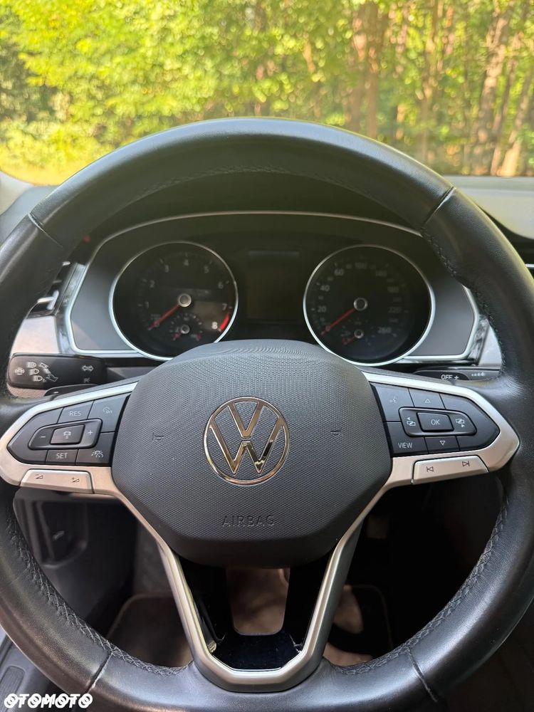 Volkswagen Passat 1.5 TSI EVO Business DSG - 9