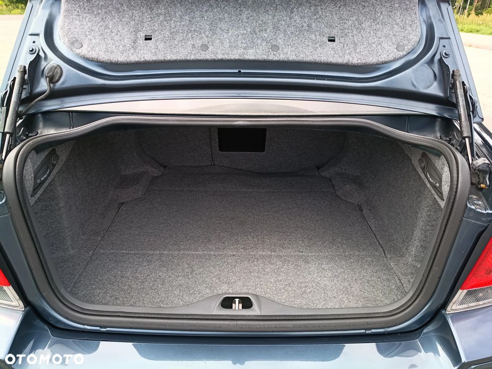 Volvo S60 2.4 Momentum - 15