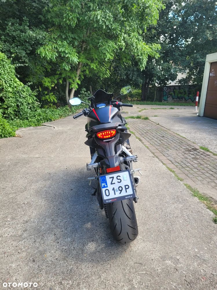 Honda CBR - 5