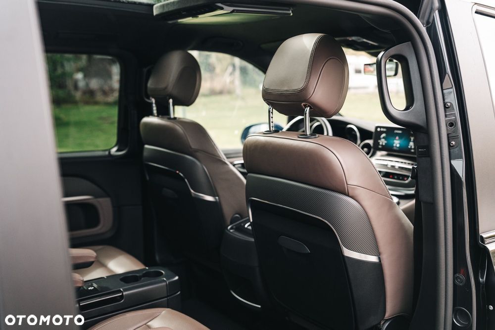 Mercedes-Benz Klasa V - 23