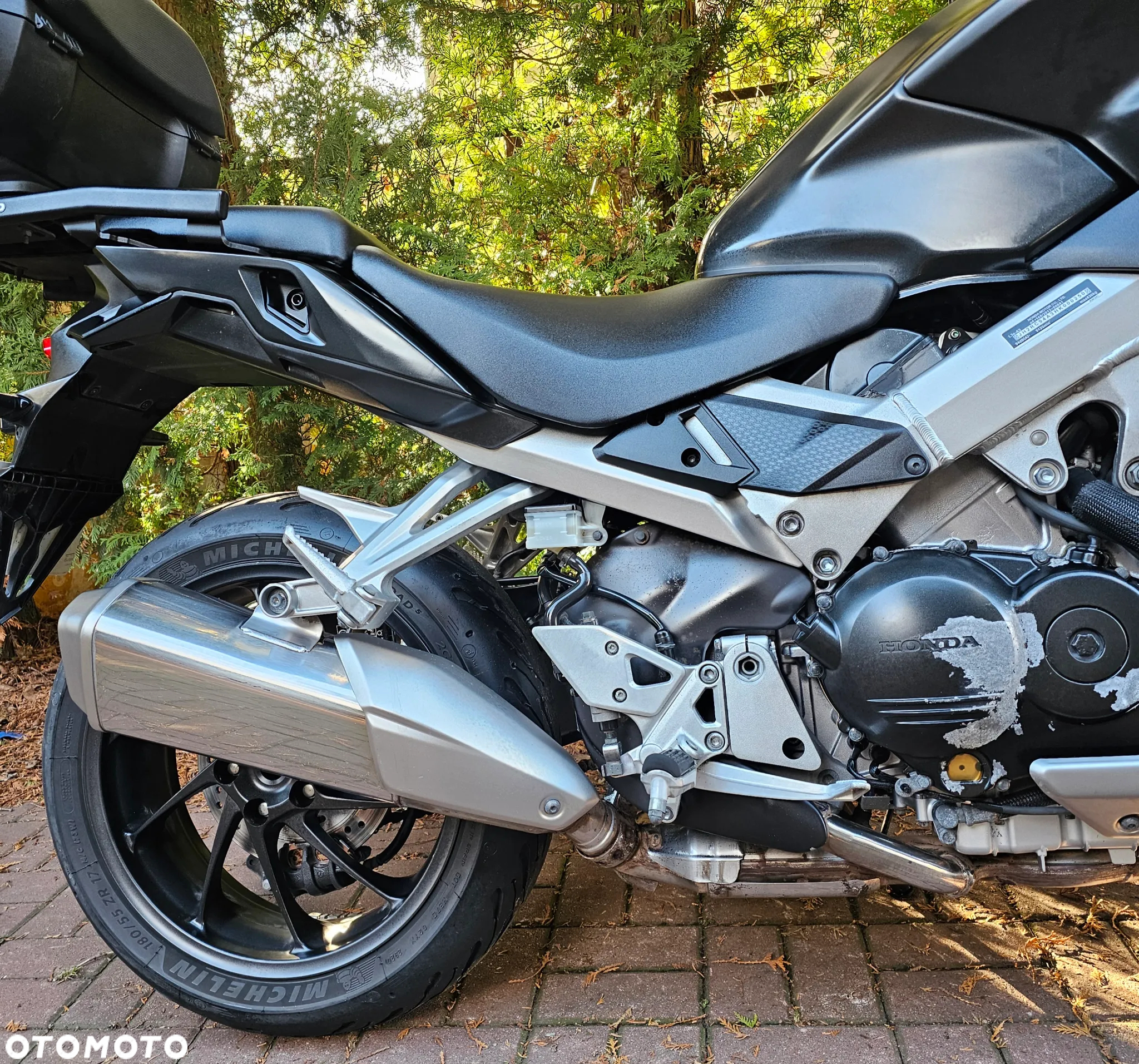 Honda VFR - 7