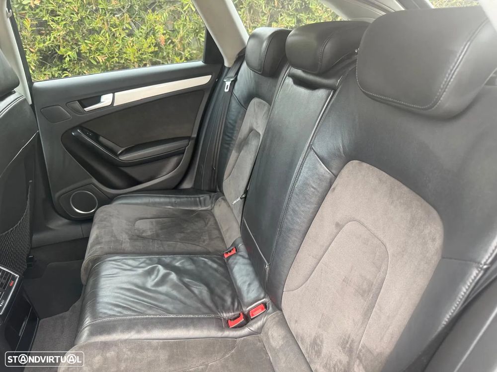 Audi A4 Avant 2.0 TDI Business Line Sport - 13