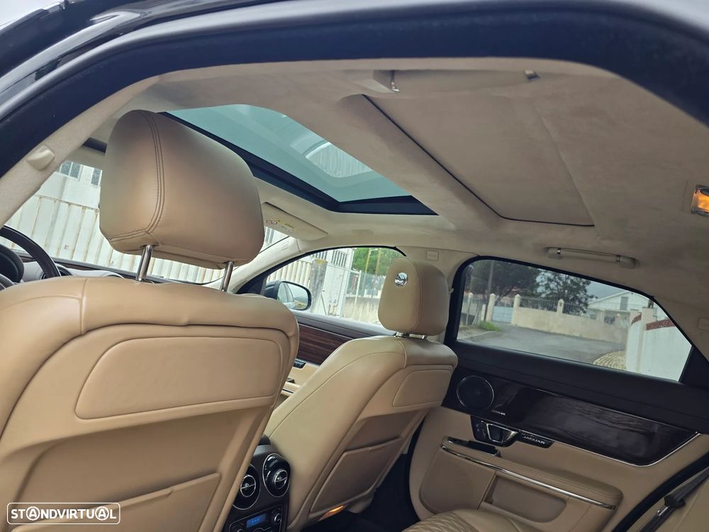 Jaguar XJ 3.0 D V6 Premium Luxury - 20