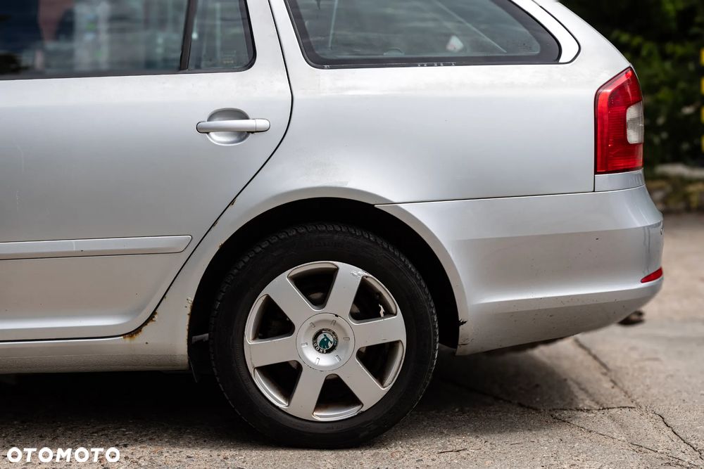 Skoda Octavia - 8