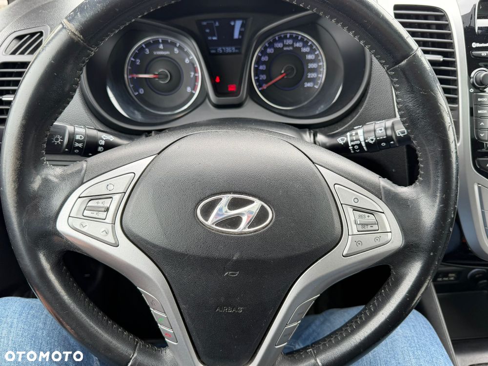 Hyundai ix20 1.4 blue Comfort - 18