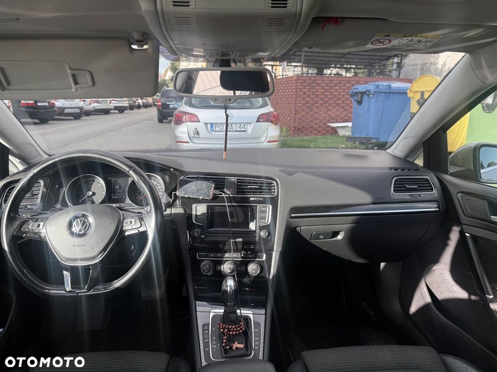 Volkswagen Golf - 7