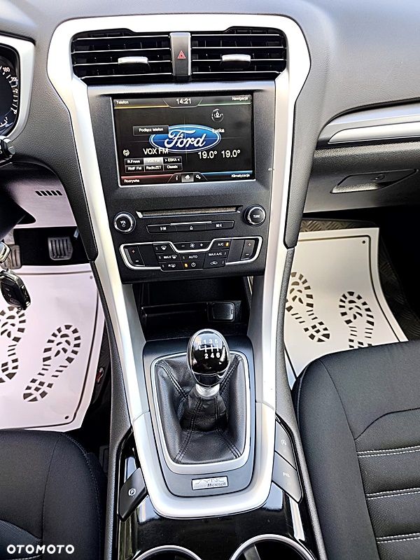 Ford Mondeo - 12