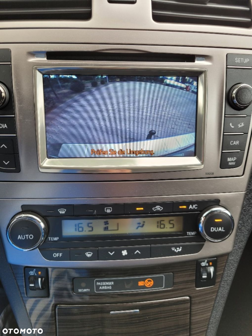 Toyota Avensis - 25