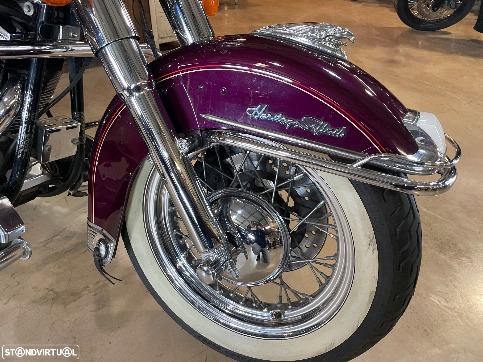 Harley-Davidson FLSTC - 3