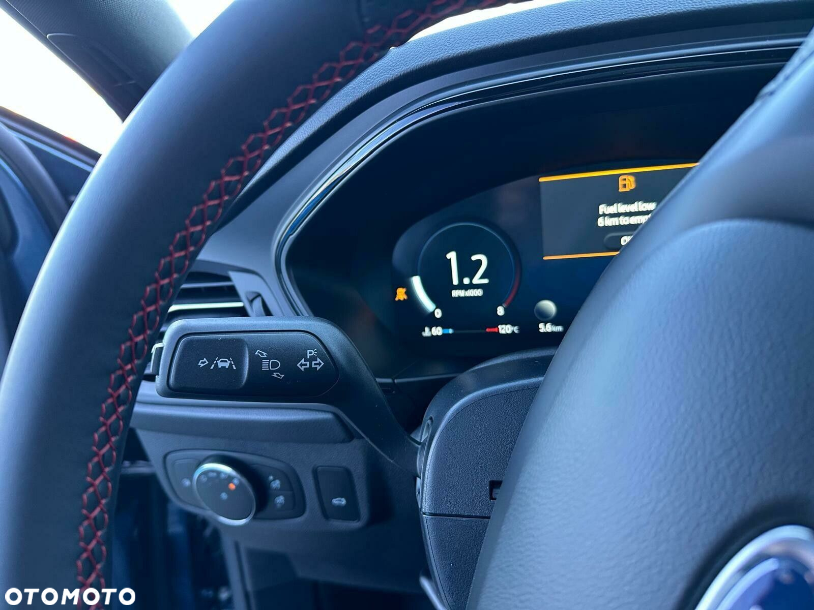 Ford Focus - 13