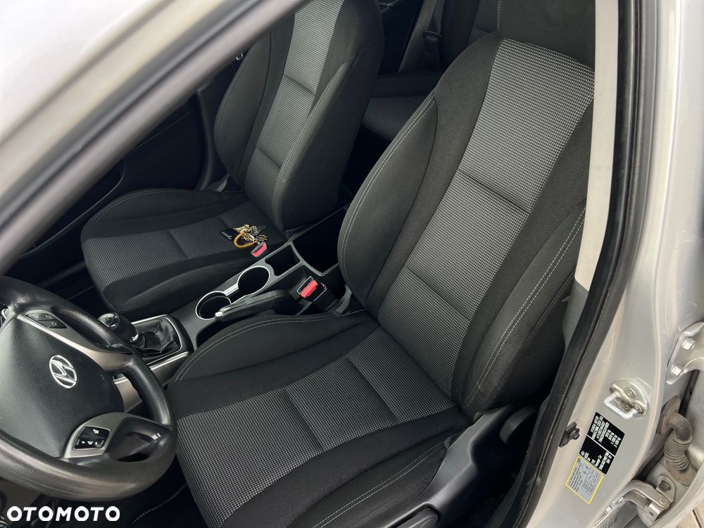 Hyundai i30 - 17